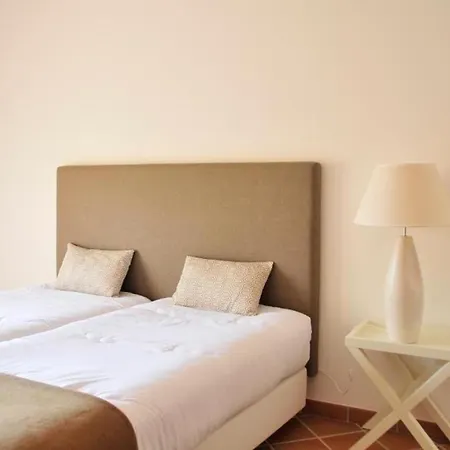 Tatil Evi Haus In Praia Pedras Del Rey Mit 3 Pools 3 Amoreira (Leiria)
