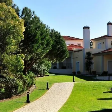 Haus In Praia Pedras Del Rey Mit 3 Pools 3 * Amoreira (Leiria)